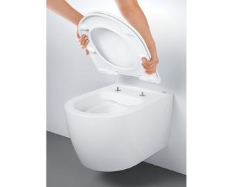 Комплект 10 386 0SH00 -  тоалетна чиния BauCeramic и тънка седалка